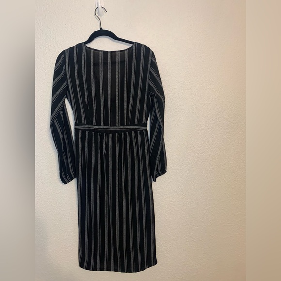 Mimi Chica womens dress size small fit flare black striped long sleeve Vneck - Picture 7 of 8